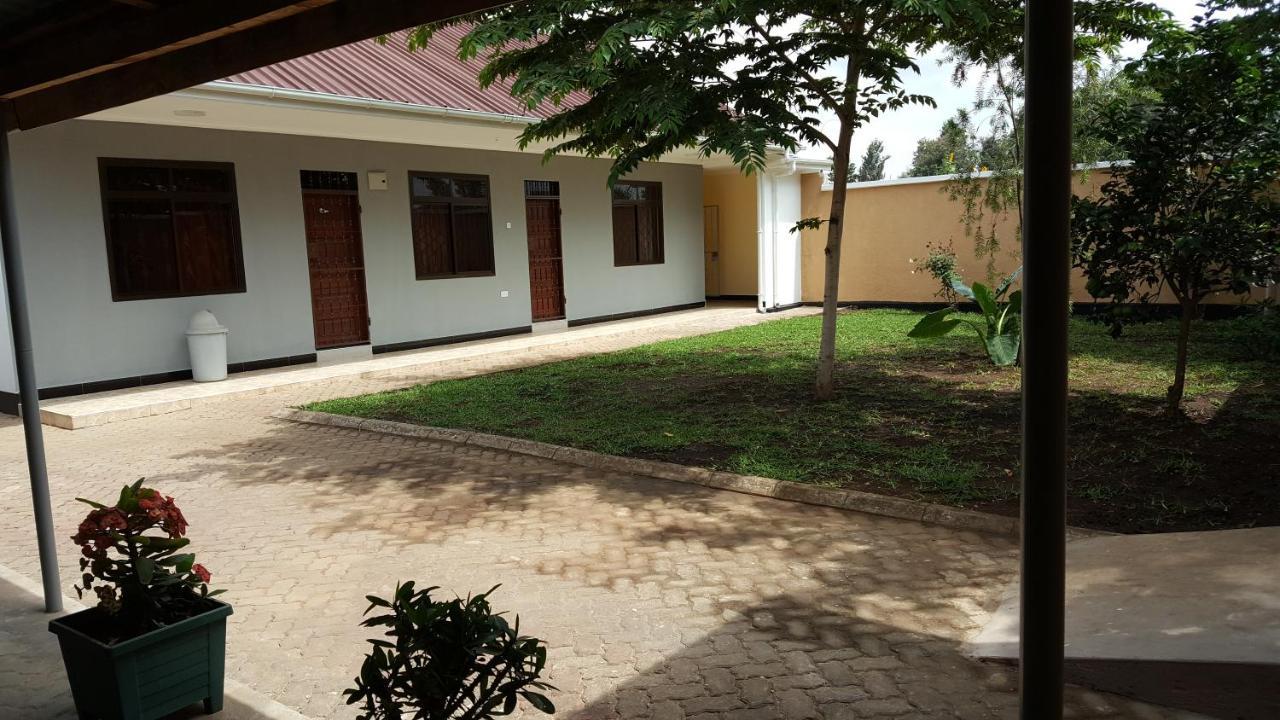 Kilimanjaro Country House Moshi Luaran gambar
