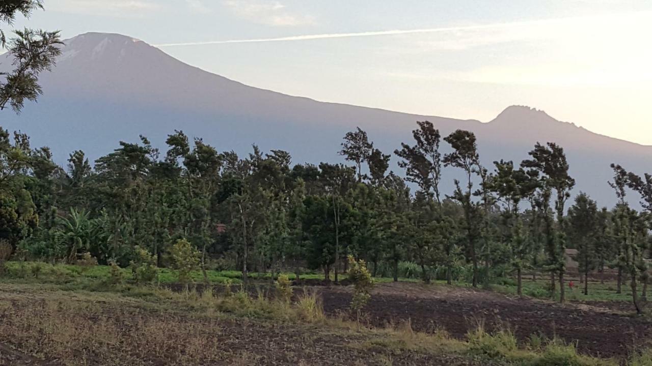 Kilimanjaro Country House Moshi Luaran gambar