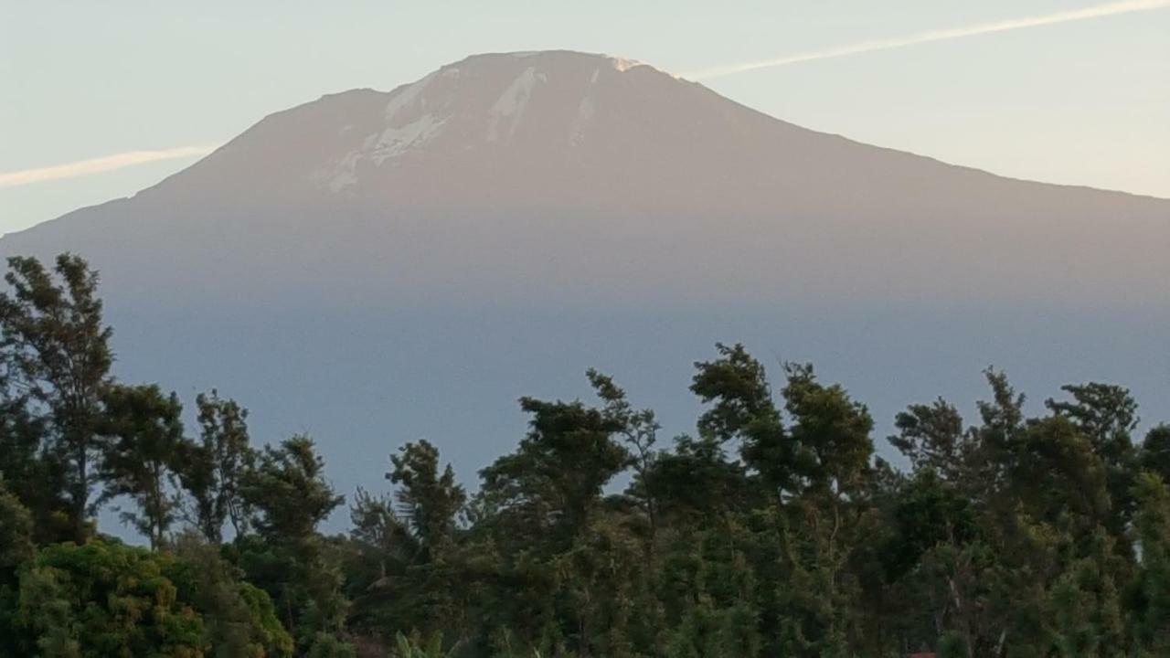 Kilimanjaro Country House Moshi Luaran gambar